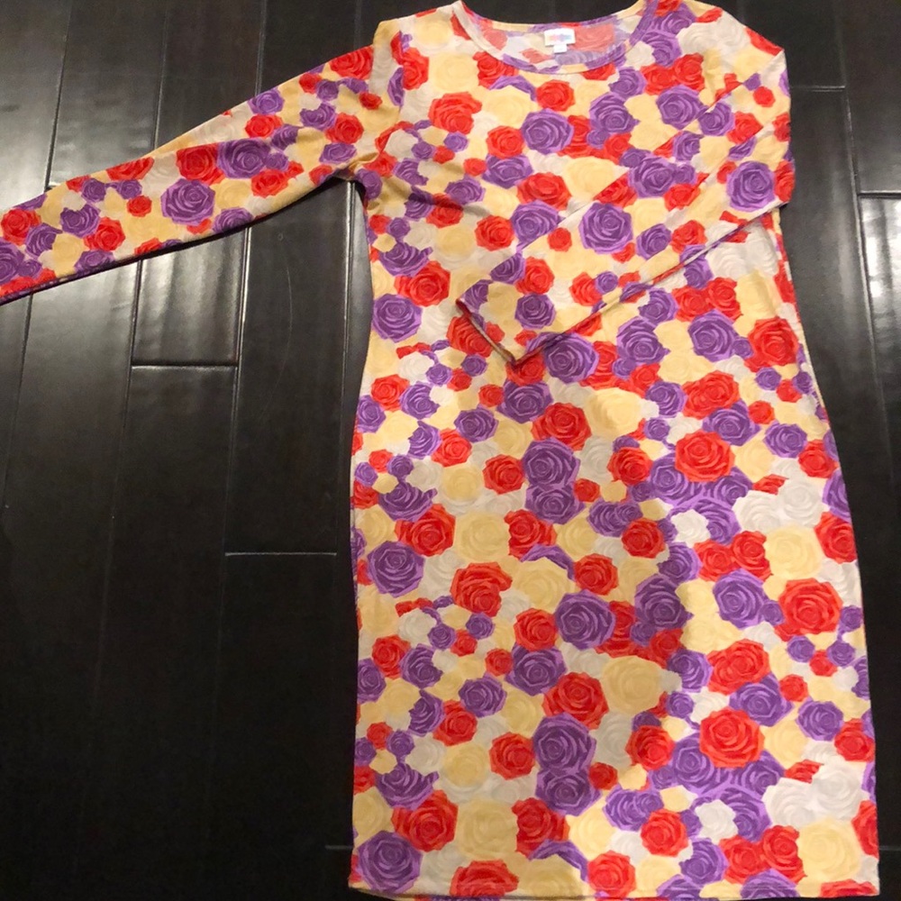 LuLaRoe Floral Debbie